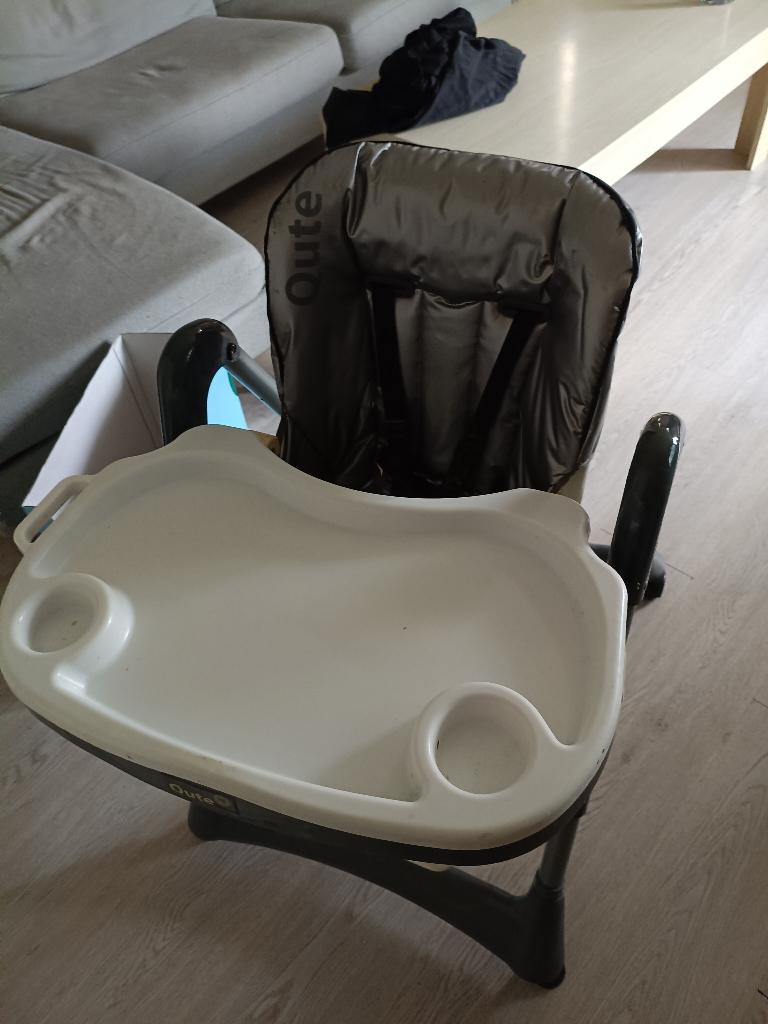 Kinderstoel, Ophalen, Gebruikt, Inklapstoel, Gordel(s)