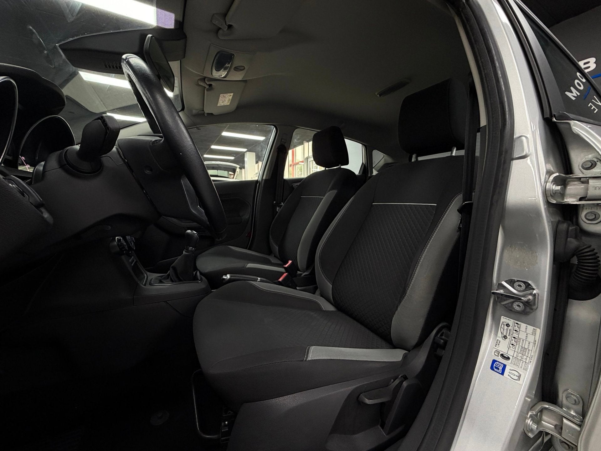 Foto 23 van Ford Fiesta 1.0 Airco | Parkeersensoren | Led