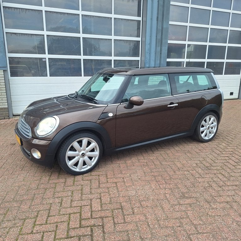 Mini Clubman 1.6 Cooper, Voorwielaandrijving, Gebruikt, 4 cilinders, Bruin