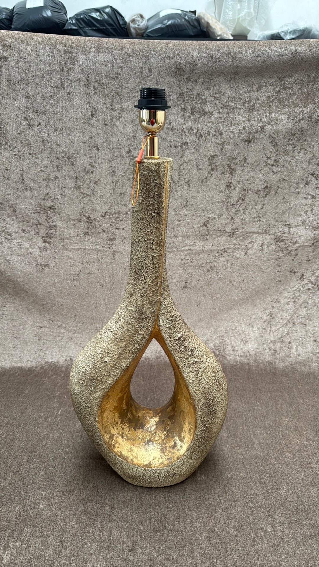 STOUT lamp, Huis en Inrichting, Ophalen, Nieuw, Steen/keramiek, E27 (groot)