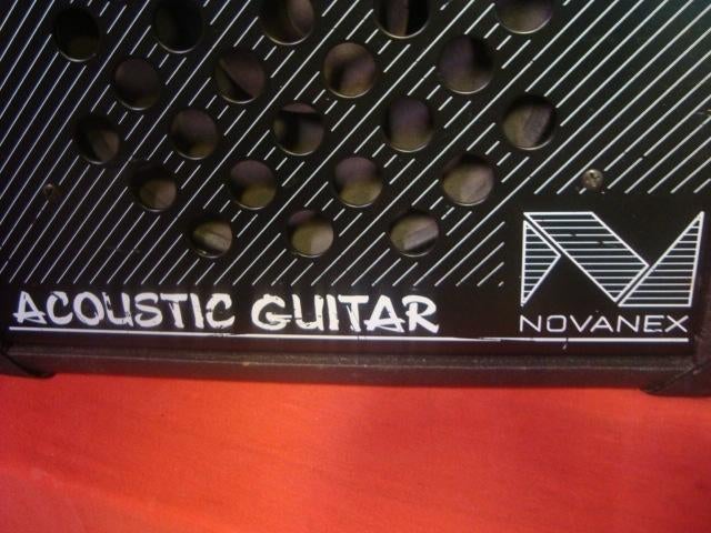 Gebruikt: Novanex AG-30 Acoustic Guitar versterker 20260403, Minder dan 50 watt, Ophalen of Verzenden, Mteurope@outlook.com, NOVANEX