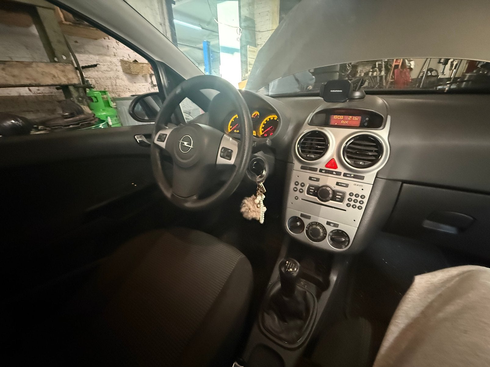 Foto 5 van Opel corsa 2011