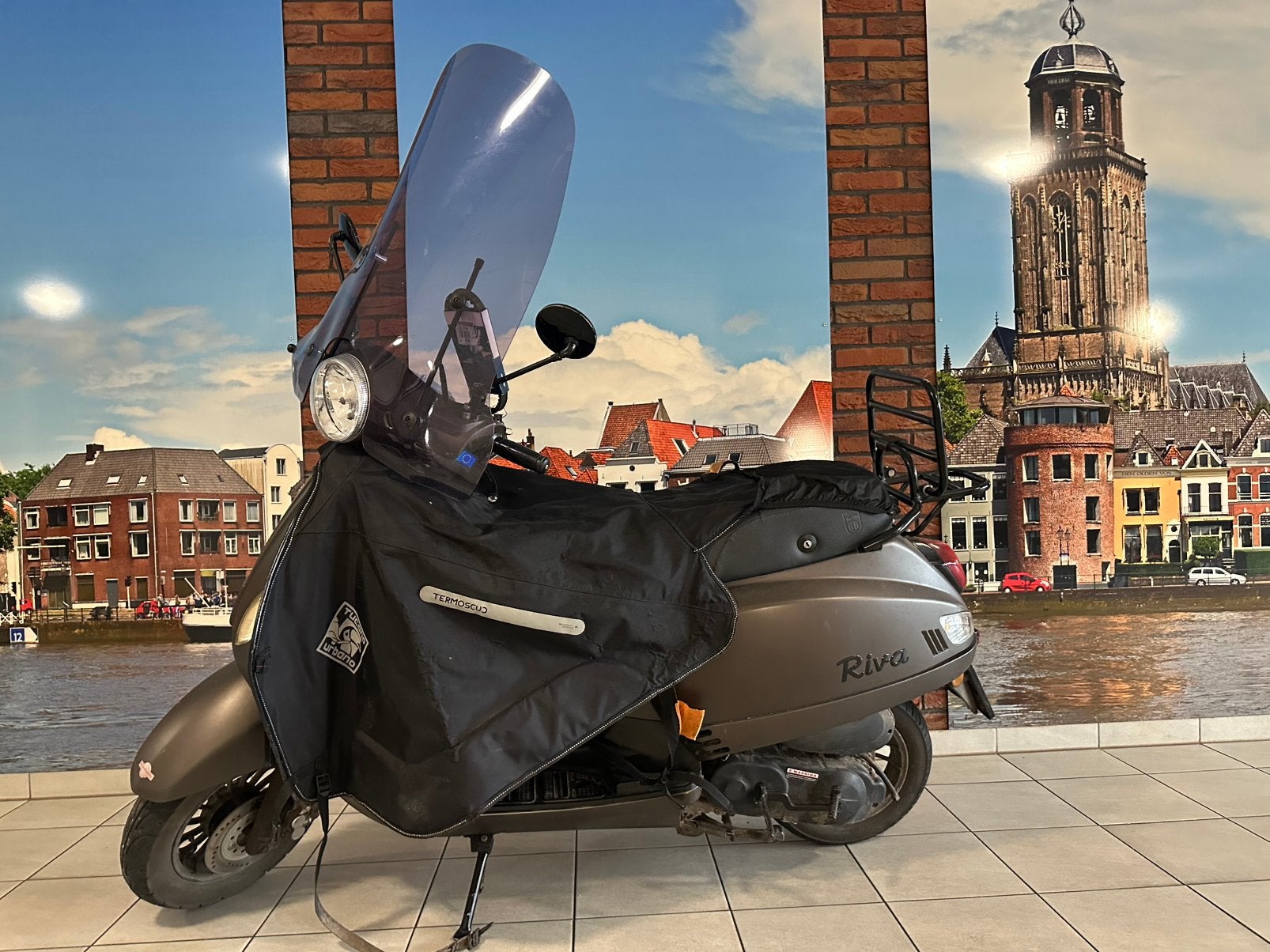 Riva scooter defect – compleet – binnen gestald – 200 euro, Ophalen, Gebruikt, Benzine, 50 cc
