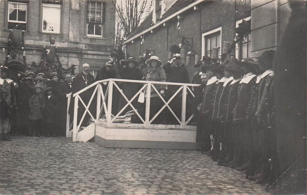 702-153-019 Fotokaart, Verzenden, Voor 1920