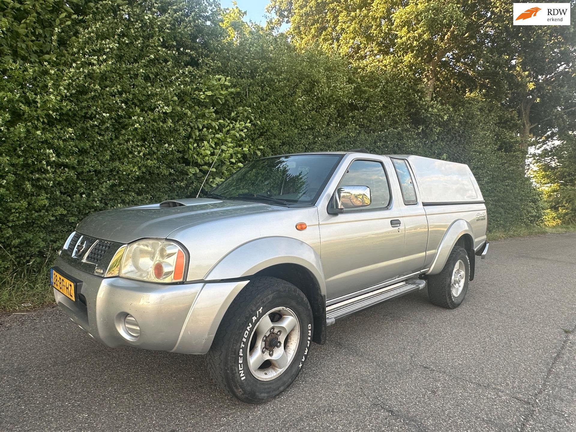 Nissan Pick-up 2.5 DTi King Cab D22 Engine/4x4/Airco Top!, Auto's, Stof, Gebruikt, 4 cilinders, 133 pk