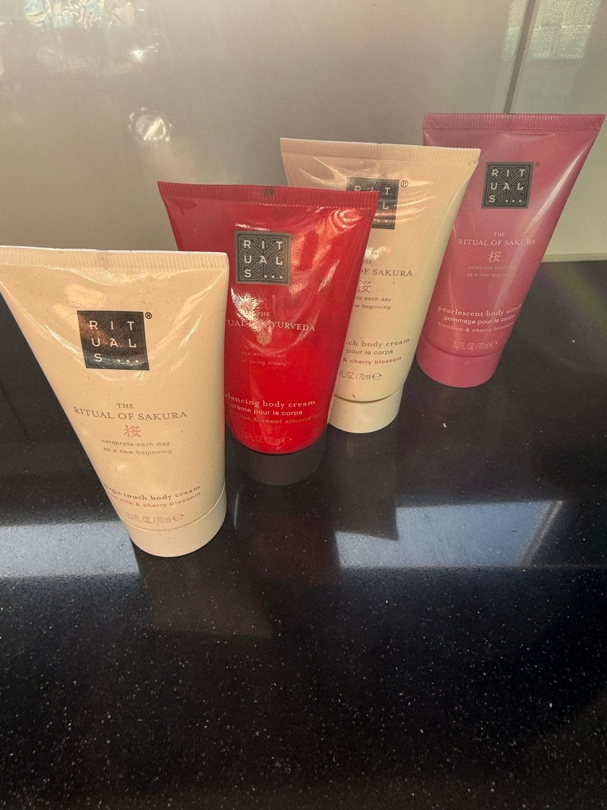 Rituals Body Crèmes en Scrub - Diverse Geuren (70ml), Ophalen of Verzenden, Zo goed als nieuw, Bodylotion, Crème of Olie