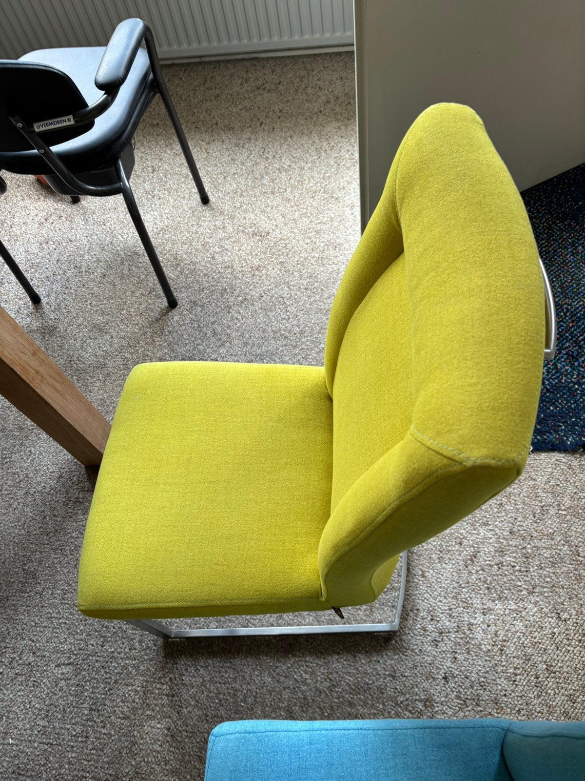 Stoelen, Ophalen, Zo goed als nieuw