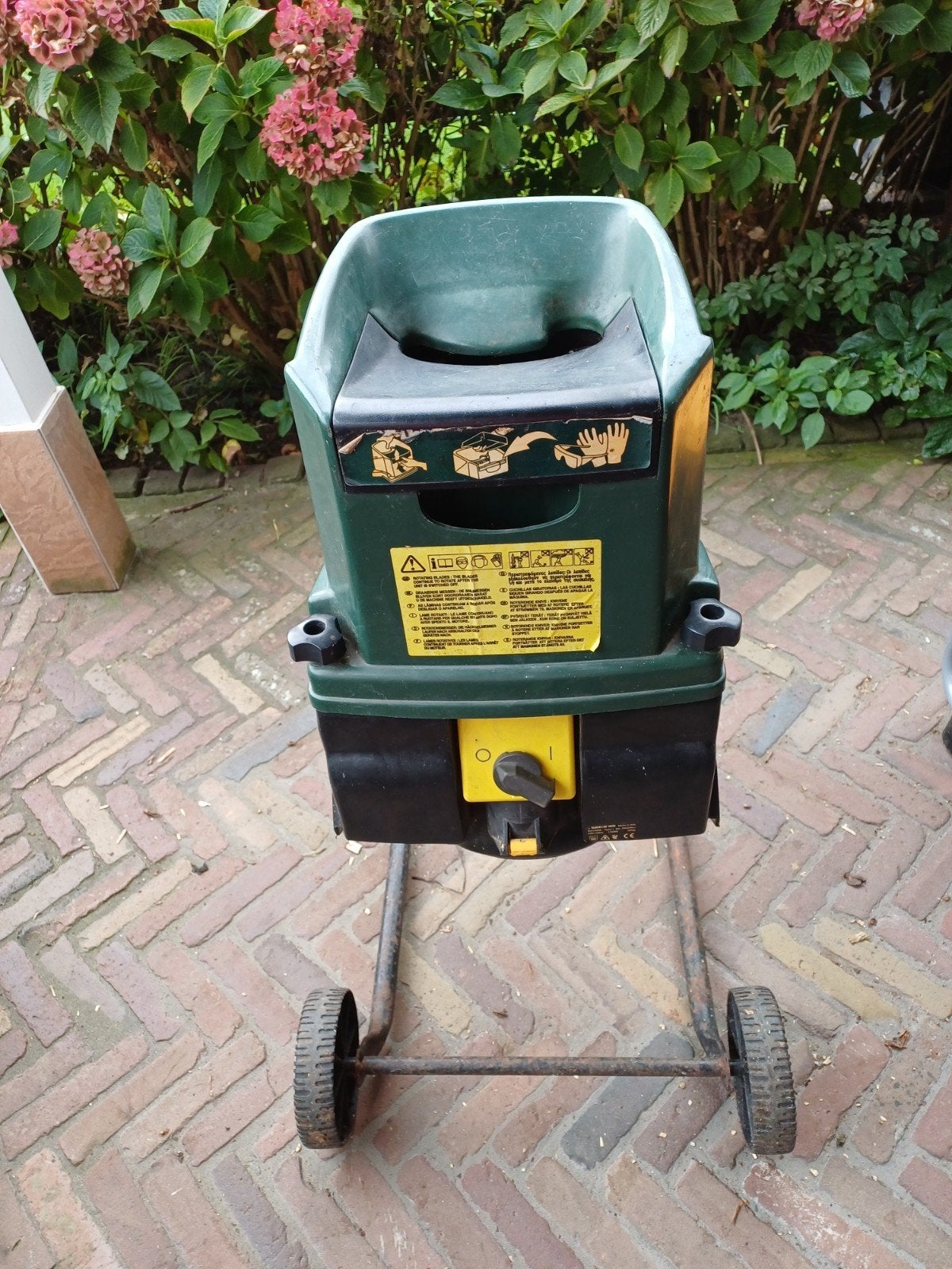 Black & Decker GA1400E Hakselaar - 30mm, Tuin en Terras, Ophalen of Verzenden, Gebruikt, Elektrisch, Black & Decker