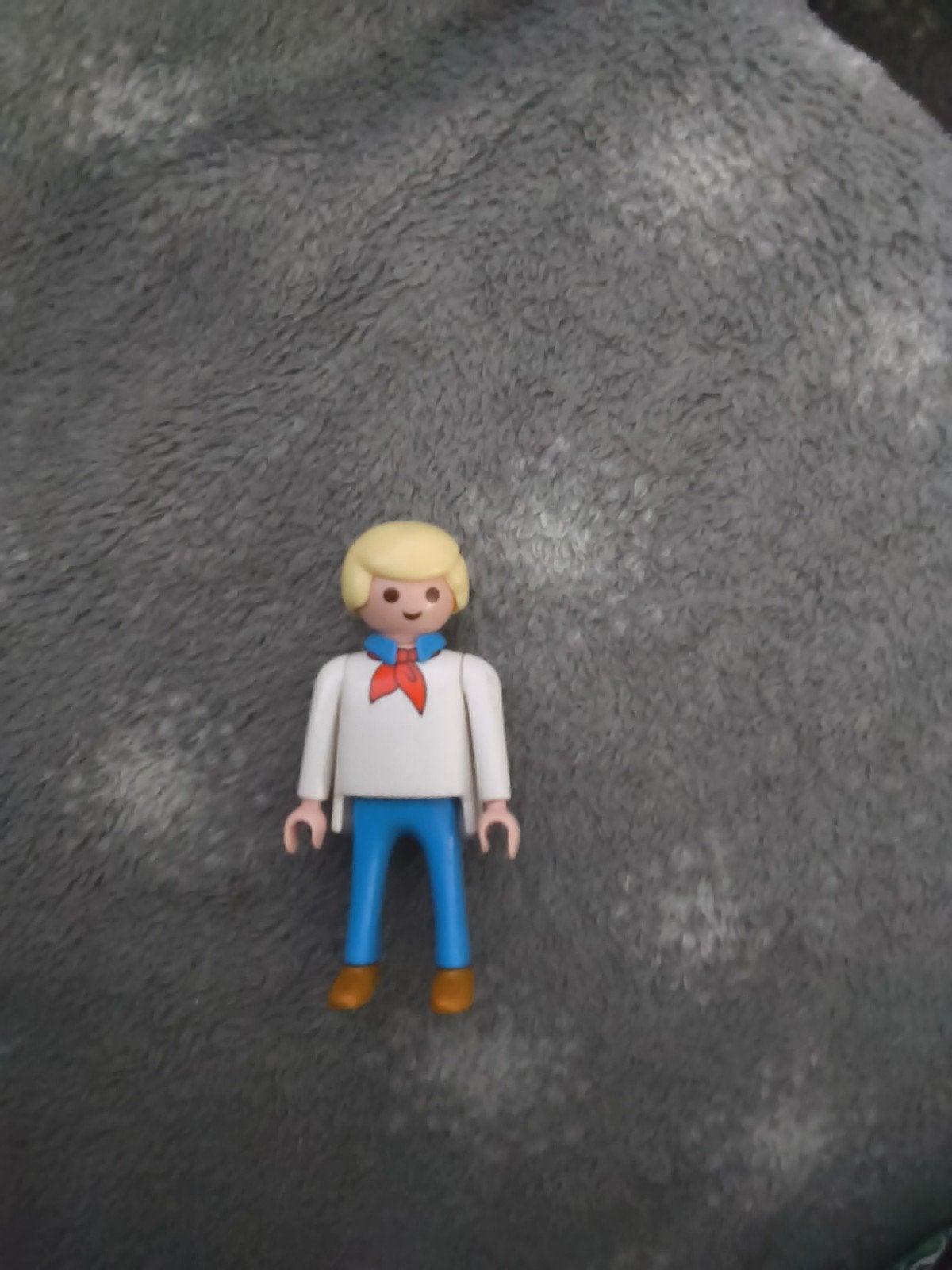Playmobil Fred Jones figuur van Scooby Doo - Geobra 2000, Gebruikt, Losse onderdelen, Ophalen of Verzenden, Figuren