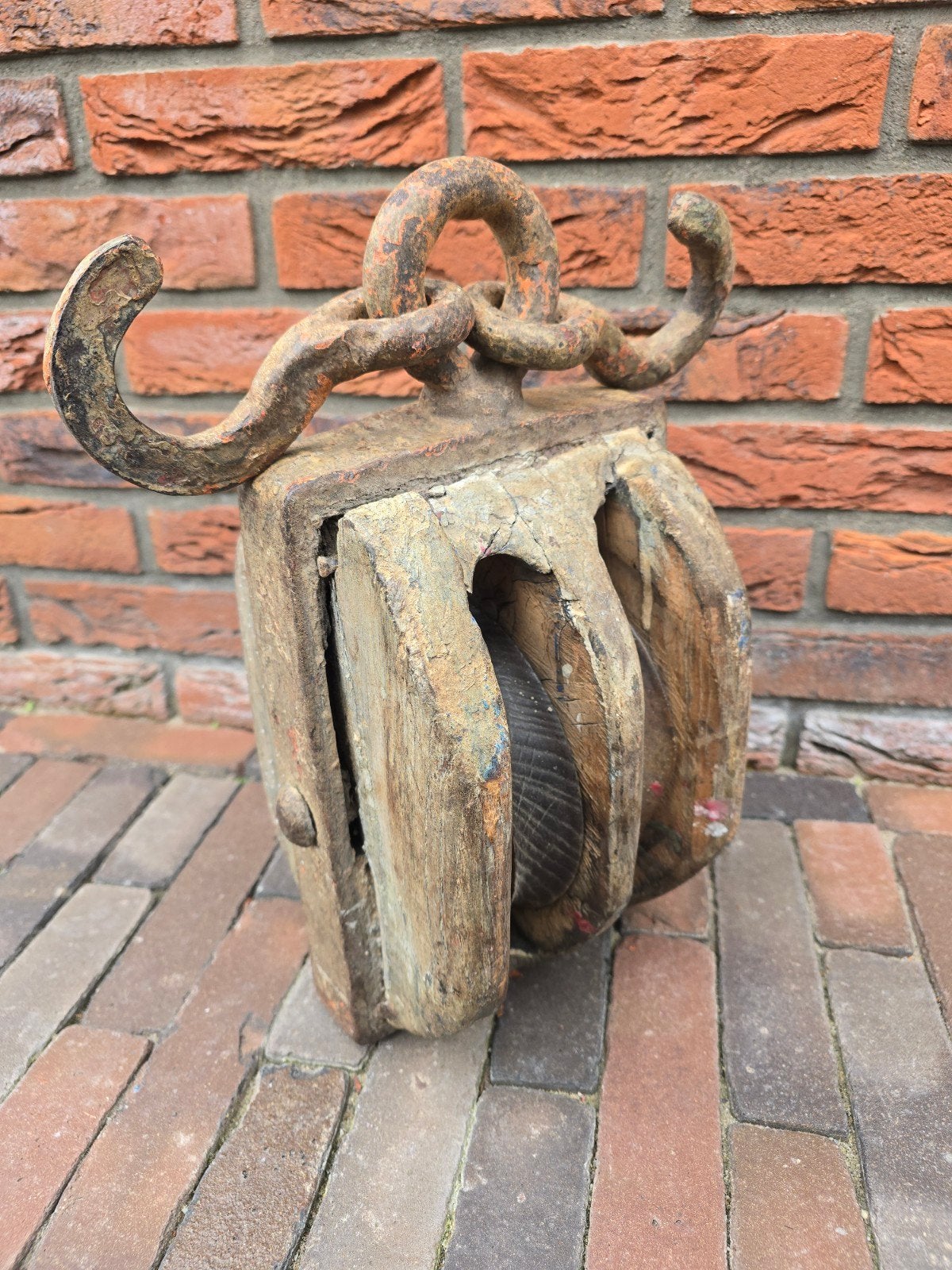 Antieke XL houten dubbele scheepskatrol
hout metaal €89, Antiek en Kunst, Ophalen of Verzenden