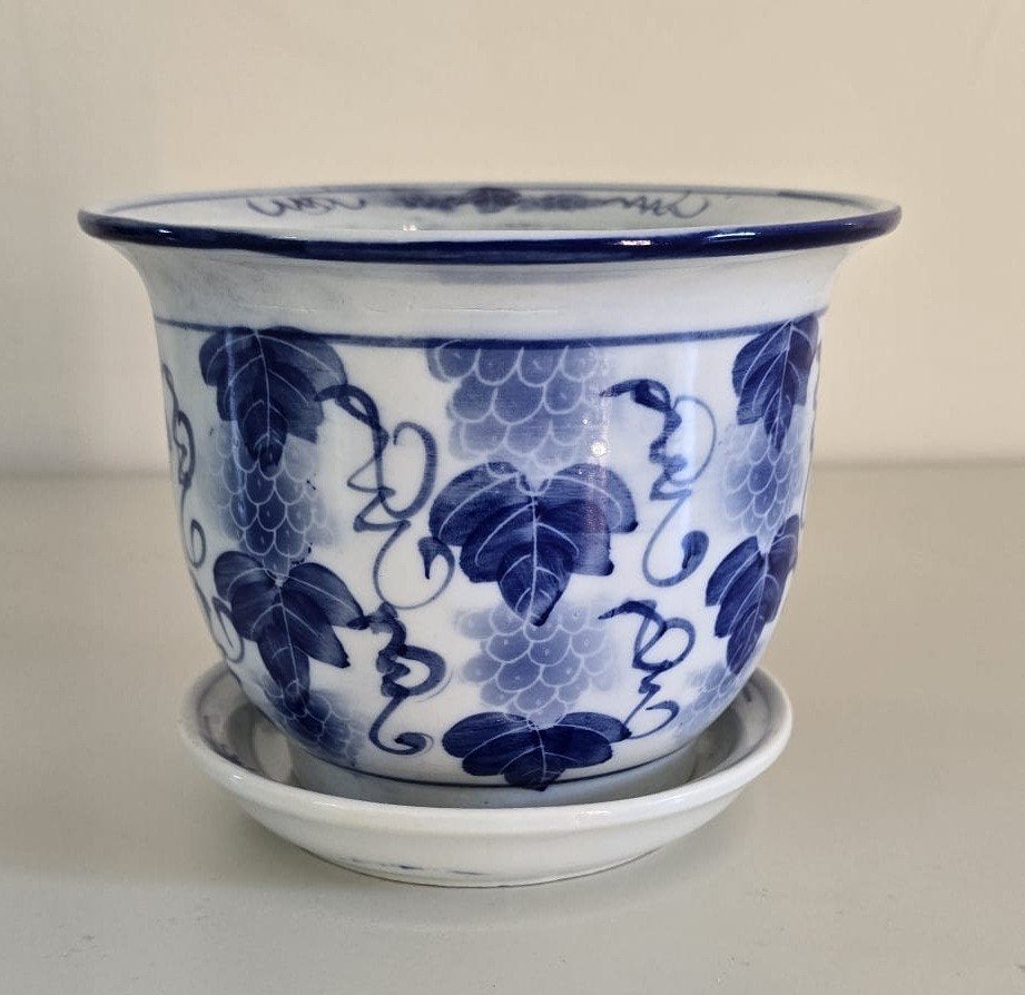 Vintage blauw met witte jardiniere plantenpot, Tuin en Terras, Gebruikt, Rond, Ophalen of Verzenden, Balkon