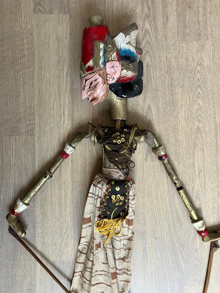Antieke wajangpop, Antiek en Kunst, Ophalen