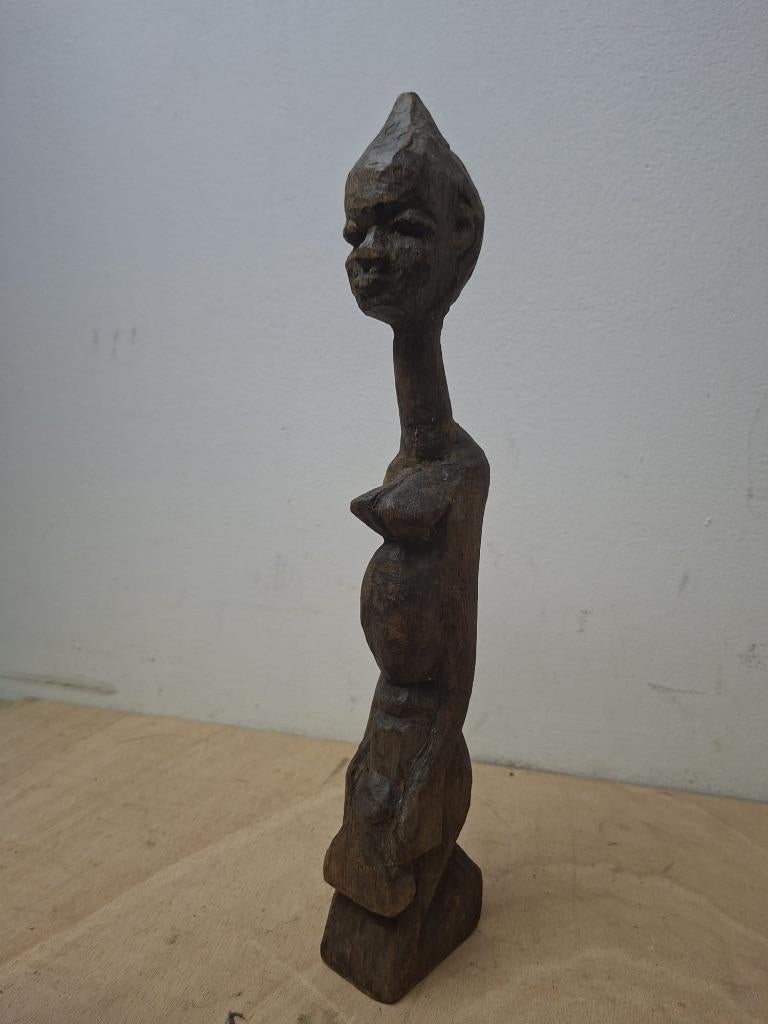 Houten vruchtbaarheidsbeeldje – Baule stijl uit Ivoorkust, Antiek en Kunst, Ophalen of Verzenden