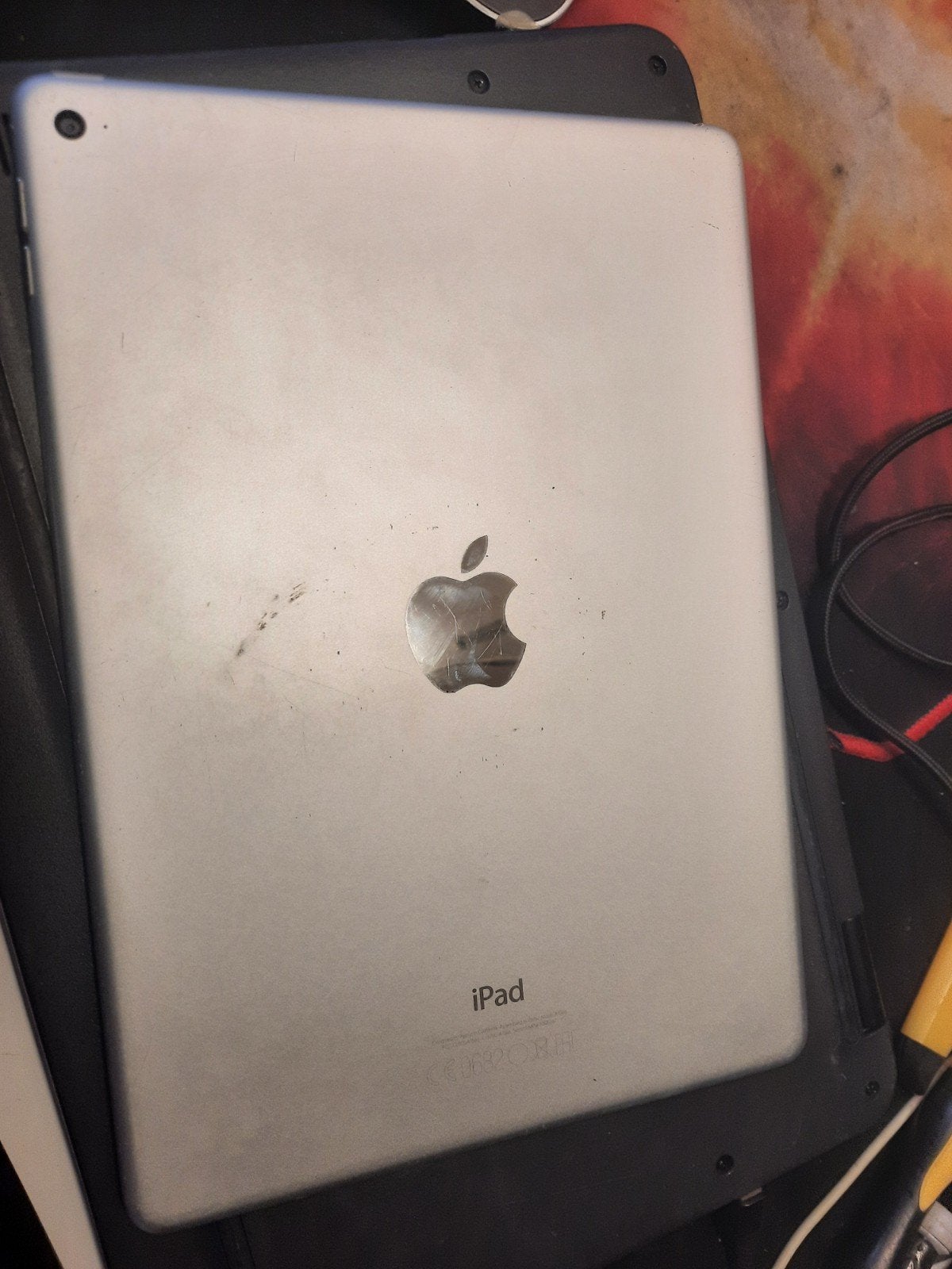 2x Apple iPad A1566 (Wi-Fi, 16GB, Zilver), Computers en Software, 9 inch, Gebruikt, Apple iPad, Ophalen of Verzenden