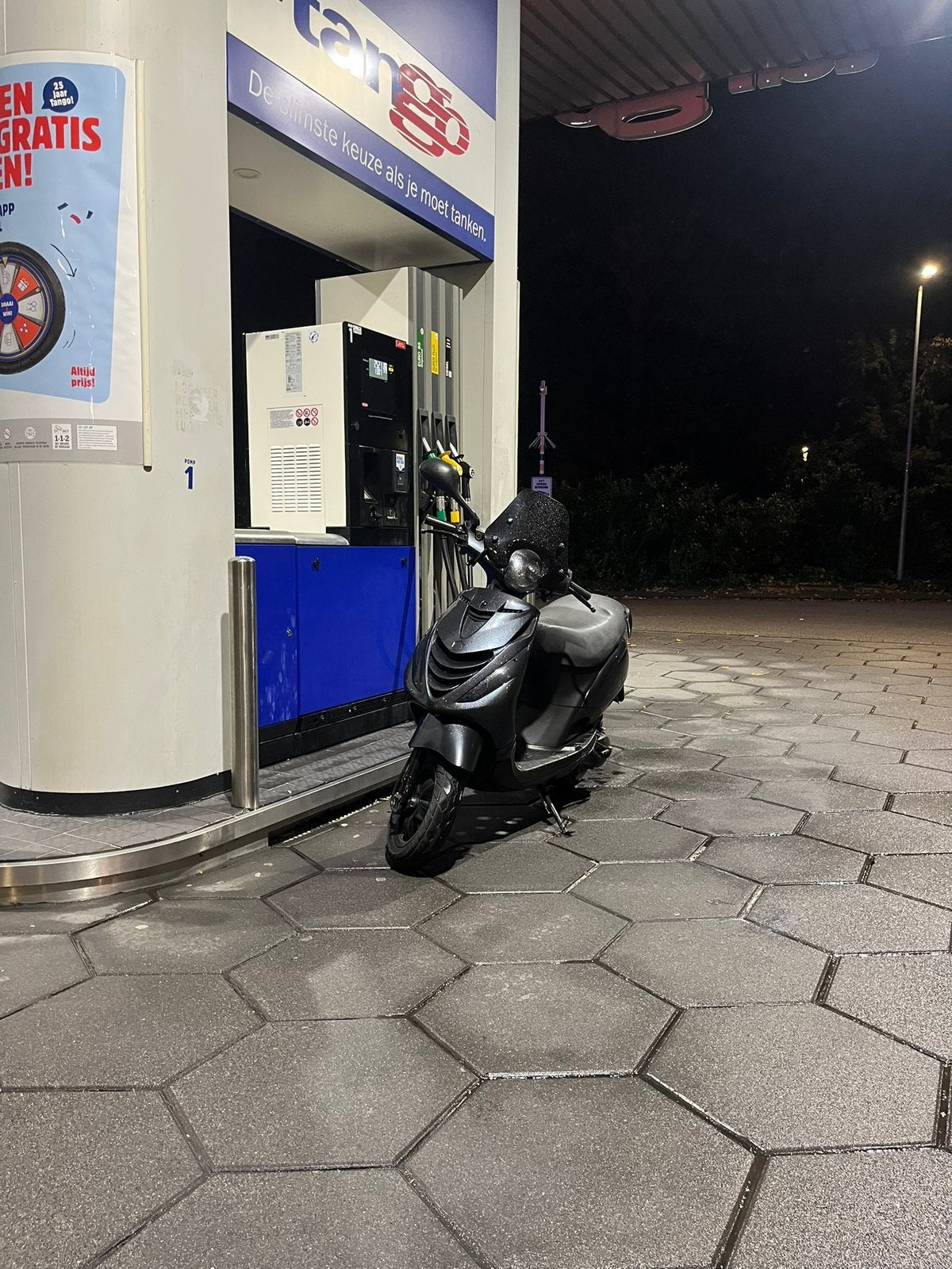 Zip 70cc 2t !WOK!, Fietsen en Brommers, Scooters | Piaggio, Ophalen, Tweetakt, Gebruikt, Maximaal 45 km/u