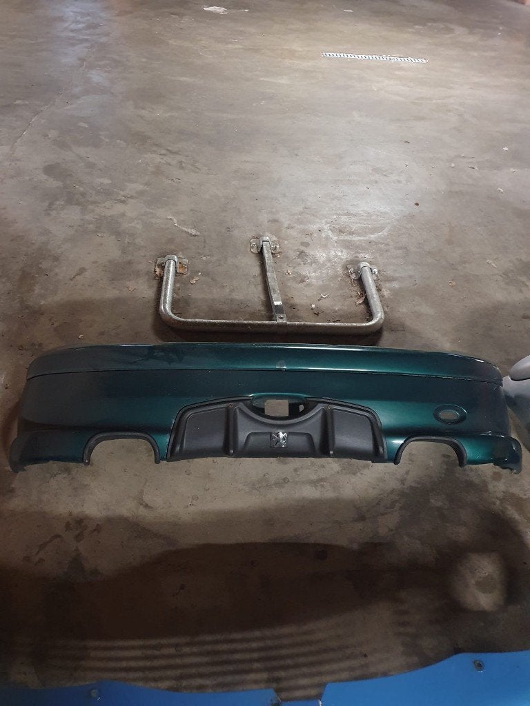 Peugeot 206 Custom Bumpers, Auto diversen, Ophalen of Verzenden