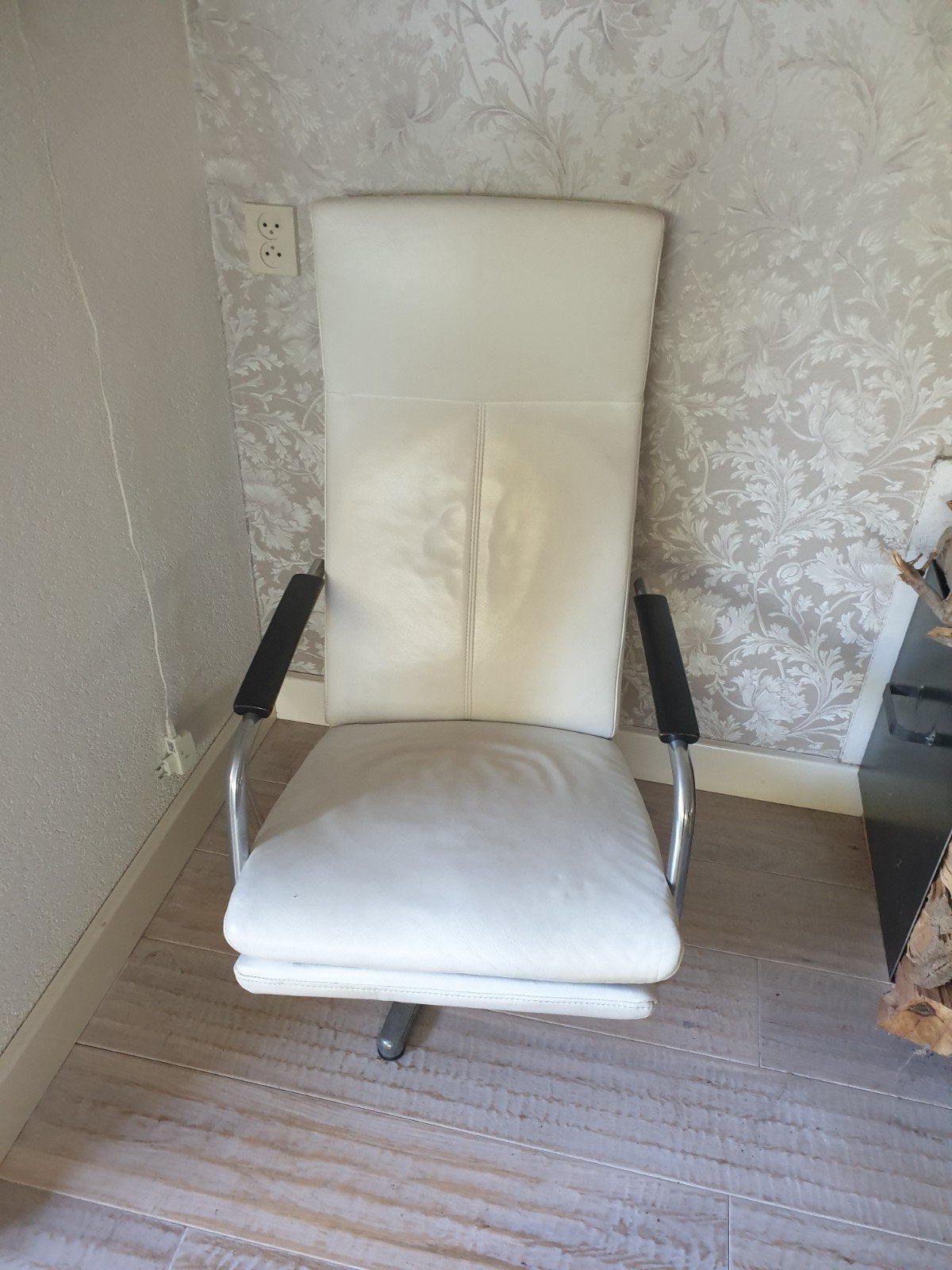 relax draai fauteuil leer wit mechanisch vintage, Gebruikt, Ophalen of Verzenden, 50 tot 75 cm, Leer