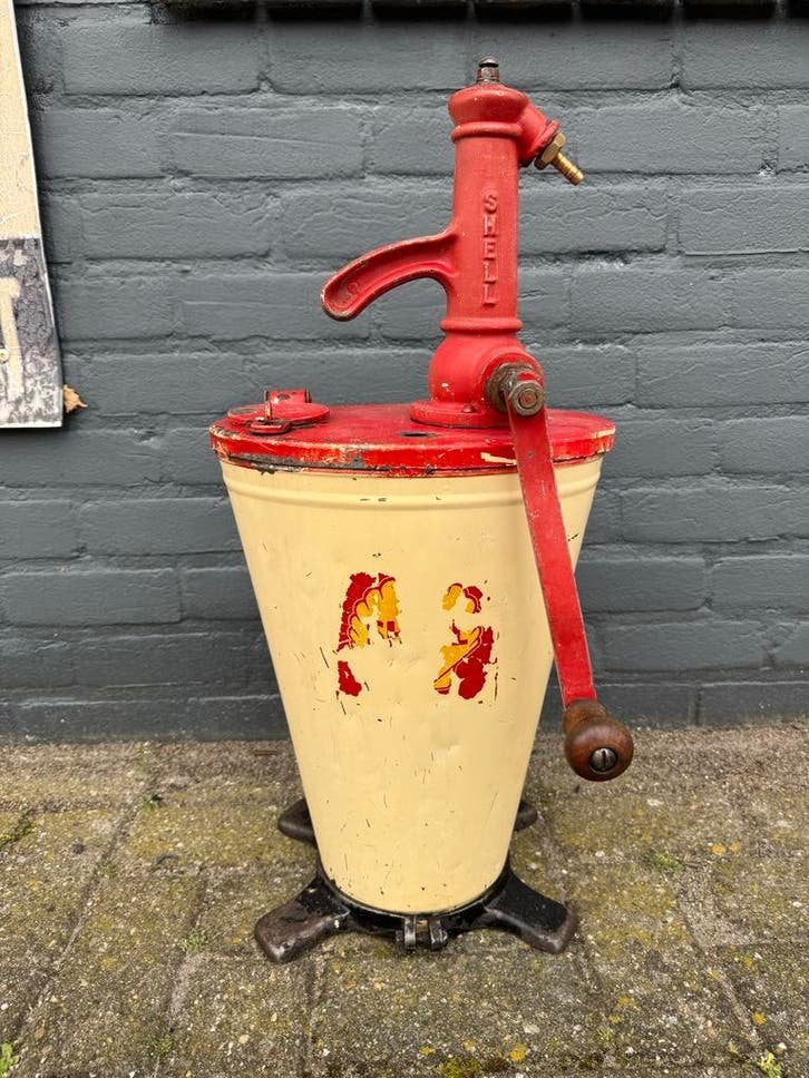 Vintage Shell Dentax Oliepomp - Authentiek Garage Decor, Ophalen