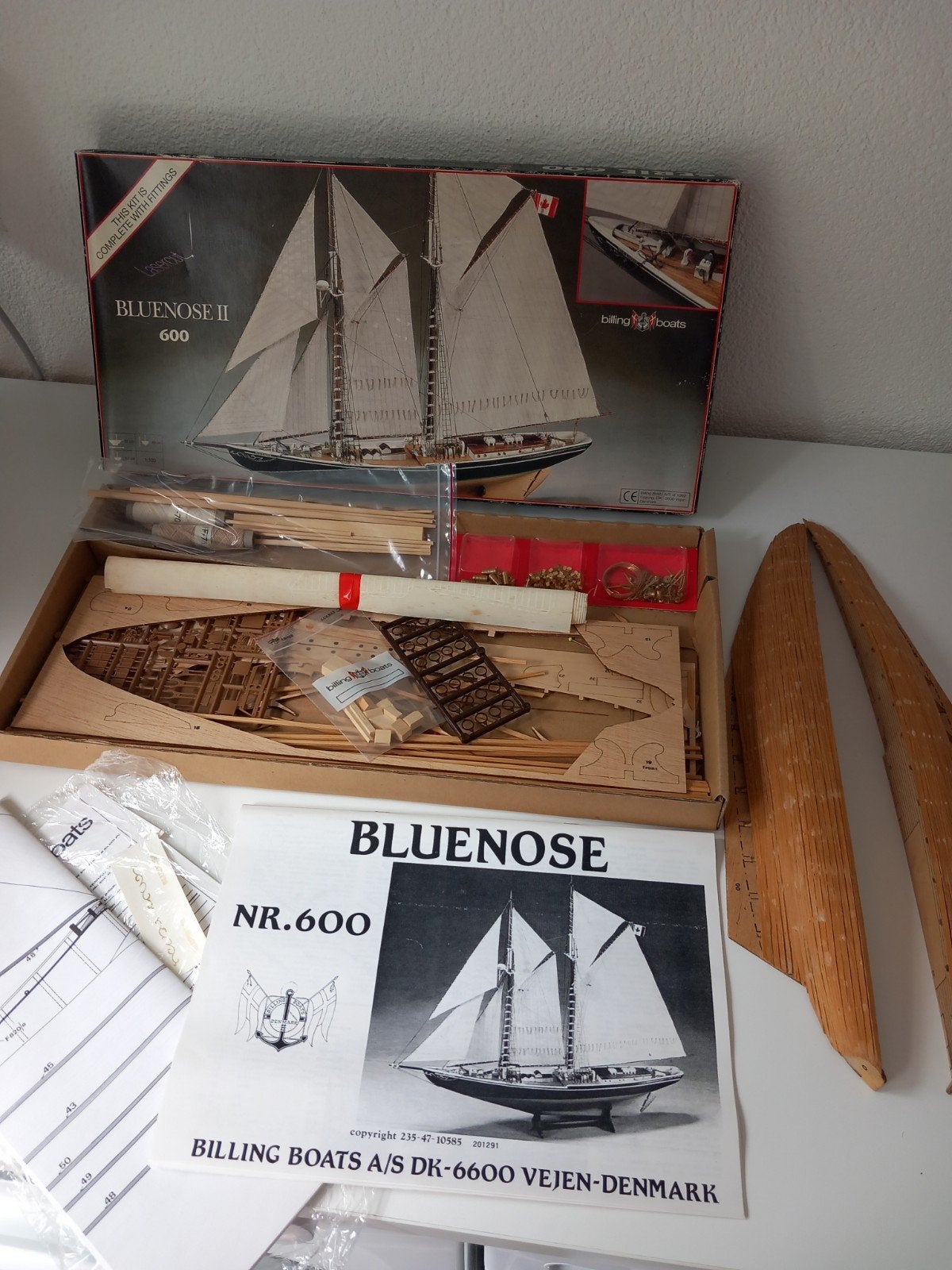 Billing Boats Bluenose 1:100, Hobby en Vrije tijd, Modelbouw | Boten en Schepen, Ophalen of Verzenden, Gebruikt, 1:50 tot 1:200