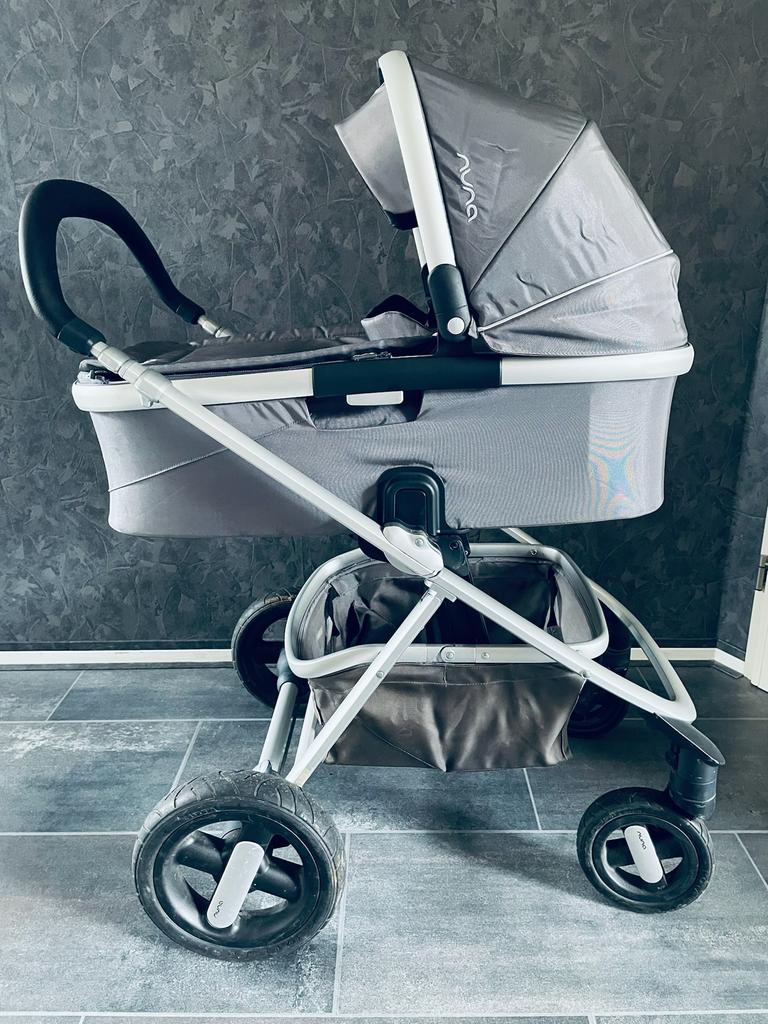 Kinderwagen Nuna Ivvi Savi, Kinderen en Baby's, Kinderwagens en Combinaties, Gebruikt, Verstelbare duwstang, Ophalen, Kinderwagen