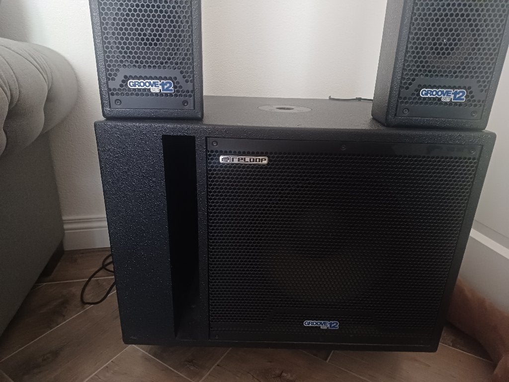 Geluidsinstallatie Groove 12, Inclusief kabels, Speakerset, Zo goed als nieuw, Ophalen