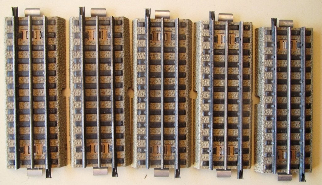 MäRKLIN H0 3600 D½ 5x rechte rail uit 1947 massief ijzer 800, Wisselstroom, Gebruikt, Rails, Ophalen of Verzenden