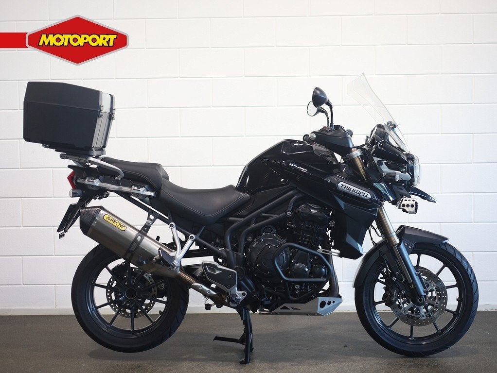 Triumph TIGER 1200 (bj 2012), Triumph Motocycles, Triumph.Benelux@triumph.co.uk, Toermotor, De Droogmakerij 40A
1851 LX   Heiloo, NL