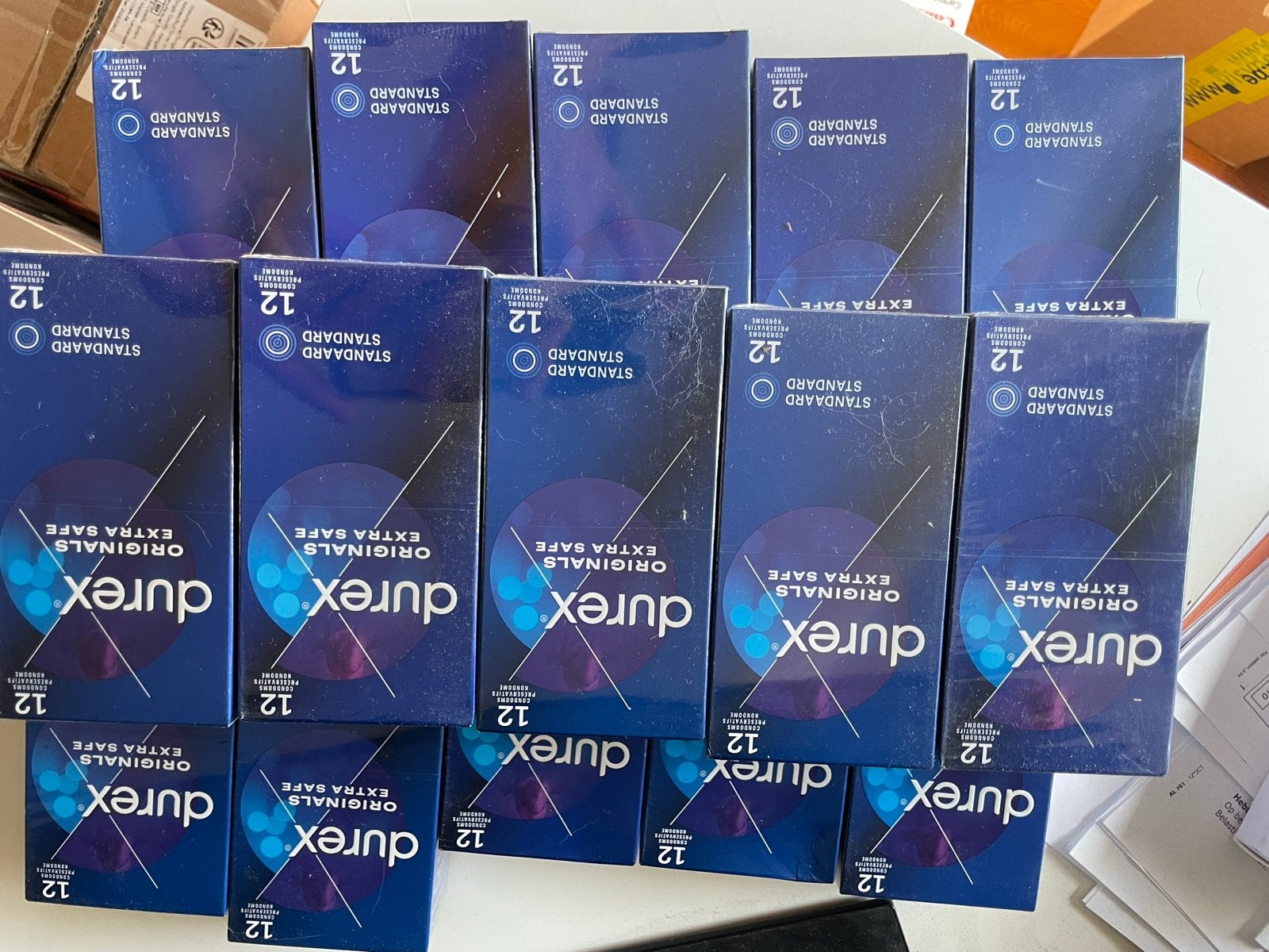 Durex Originals Extra Safe condooms - 12 stuks per doosje, Info@durex.com, Ogen, Nieuw, Ophalen of Verzenden