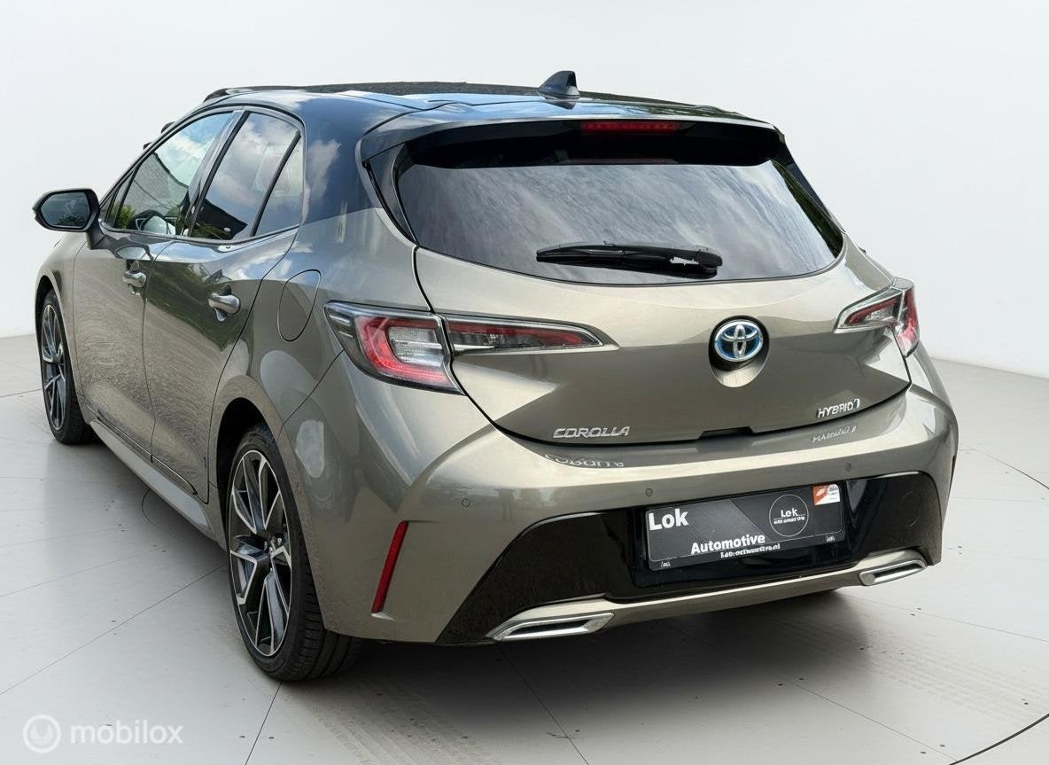 Toyota Corolla 2.0 Hybrid Executive JBL HUD|CAMERA|JBL|ACC|, 450 kg, Gebruikt, 4 cilinders, Bruin