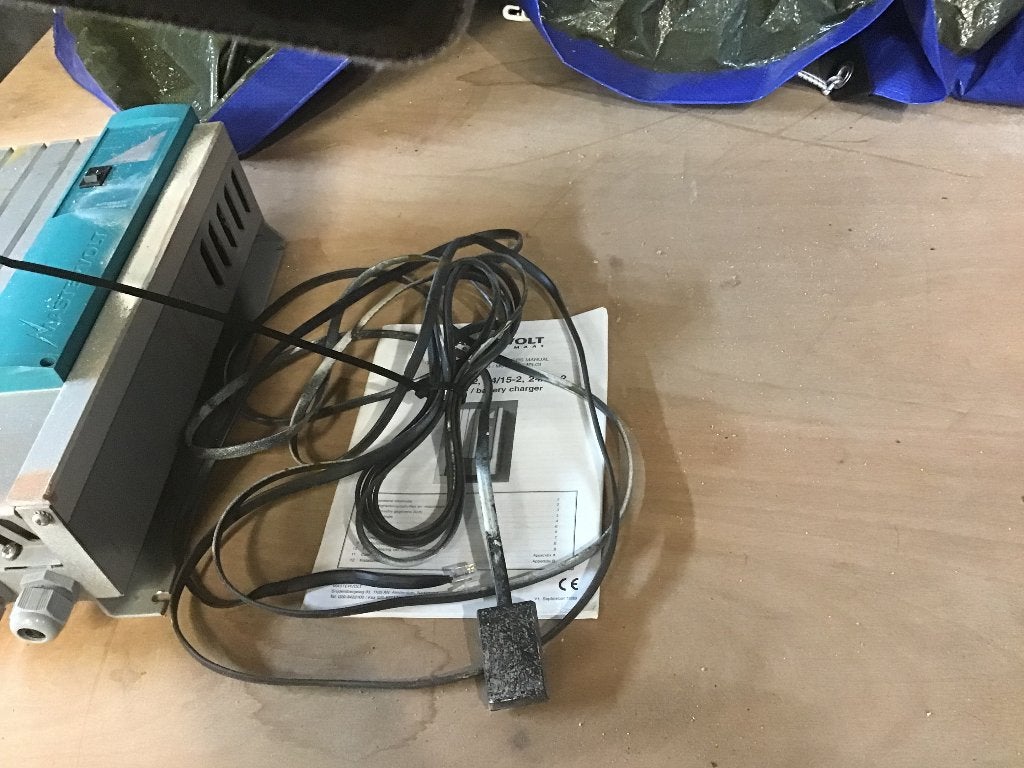 Mastervolt Mass 12/30-2 acculader, Ophalen, Gebruikt, Motor en Techniek