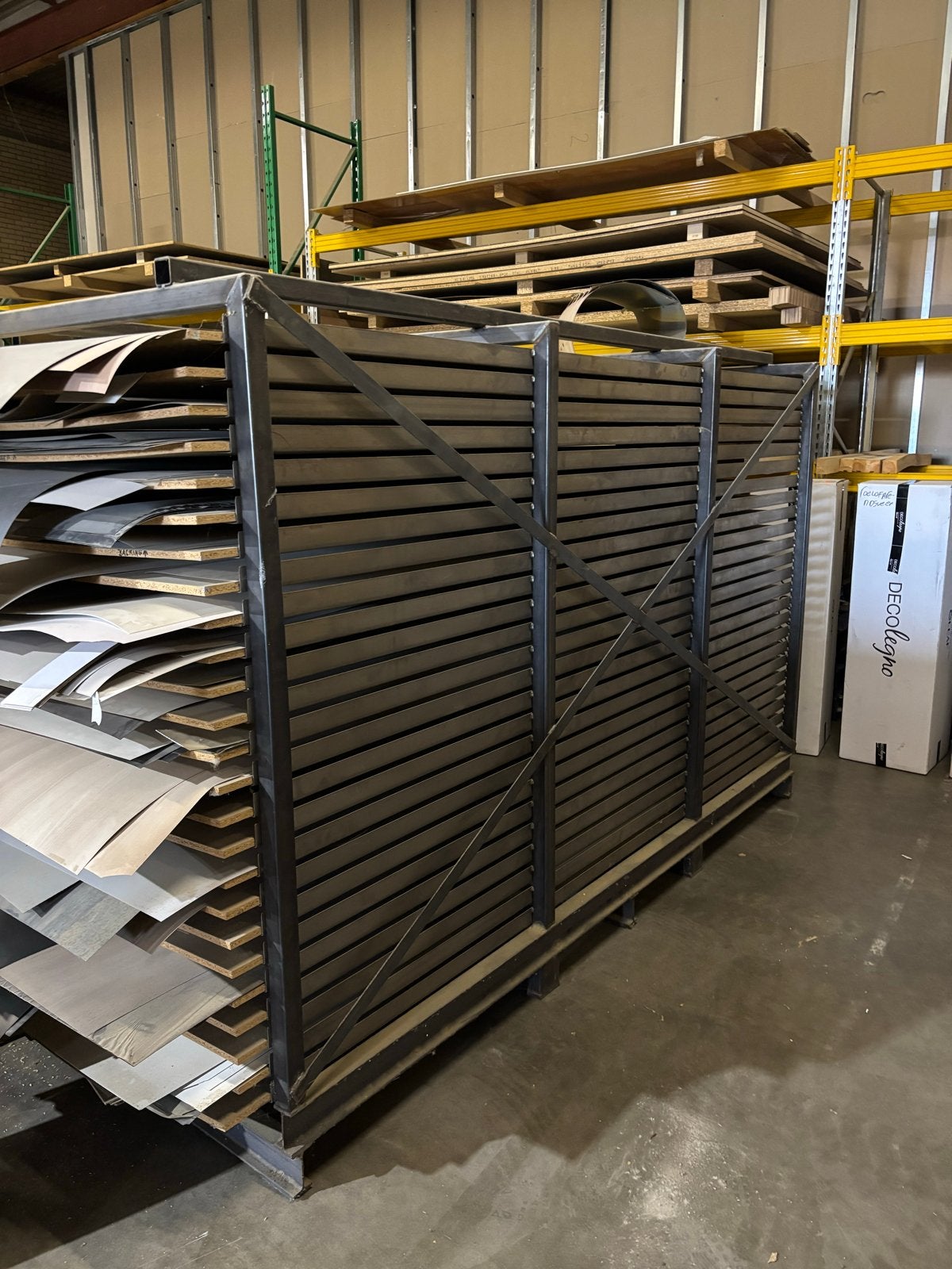 Metalen platenstelling voor HPL of andere platen, Ophalen