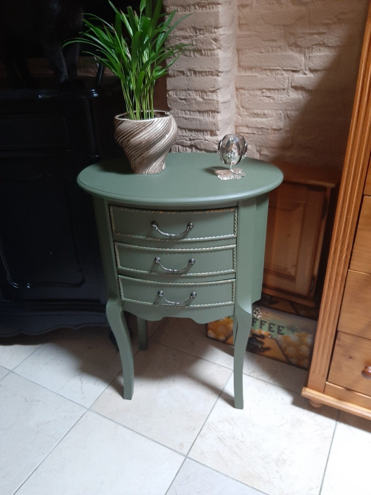 Kastje en bijzet Tafel, Ophalen of Verzenden