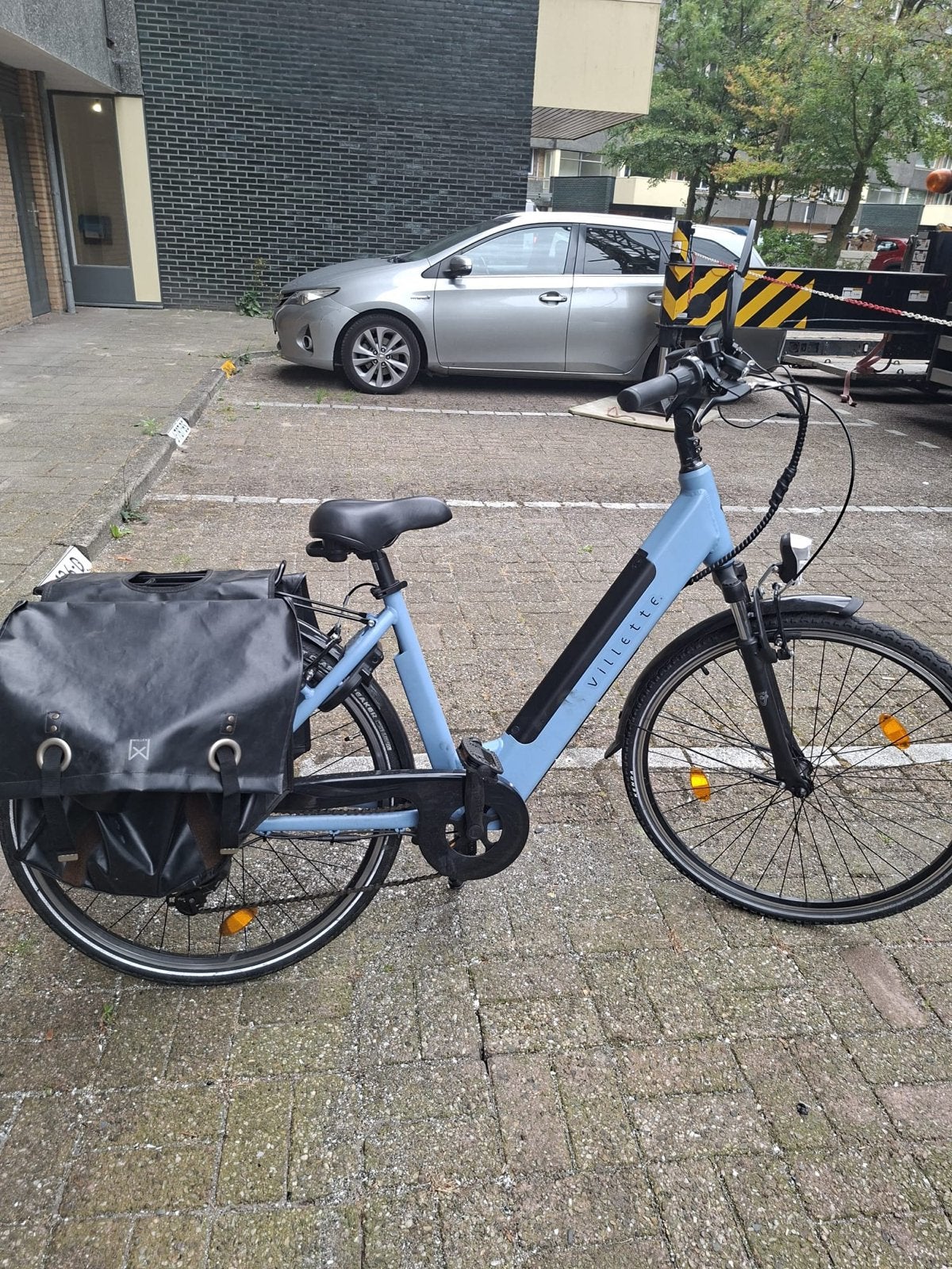 Villette E-bike met 1537 km en eventueel met regenpak, Zo goed als nieuw, 51 tot 55 cm, 50 km per accu of meer, Ophalen