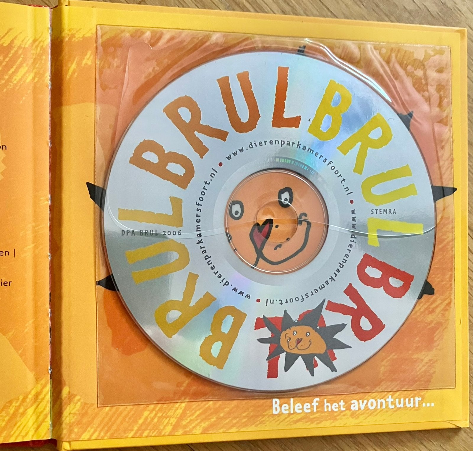 Cd en boekje brul met kinder liedjes over dieren, Cd's en Dvd's, Ophalen of Verzenden, Nieuw in verpakking