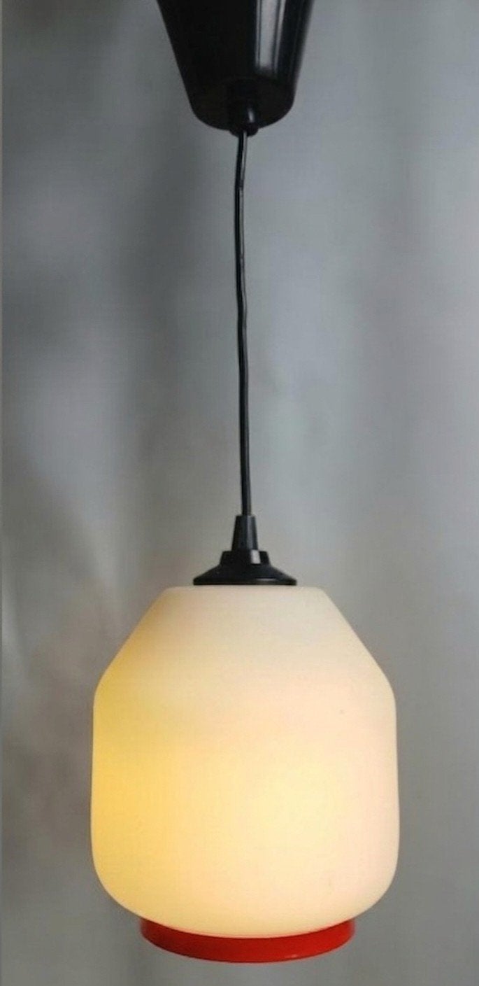 Philips hanglamp, wit, mat opaalglas, rood randje, vintage, Gebruikt, Vintage, Glas, E27 (groot)
