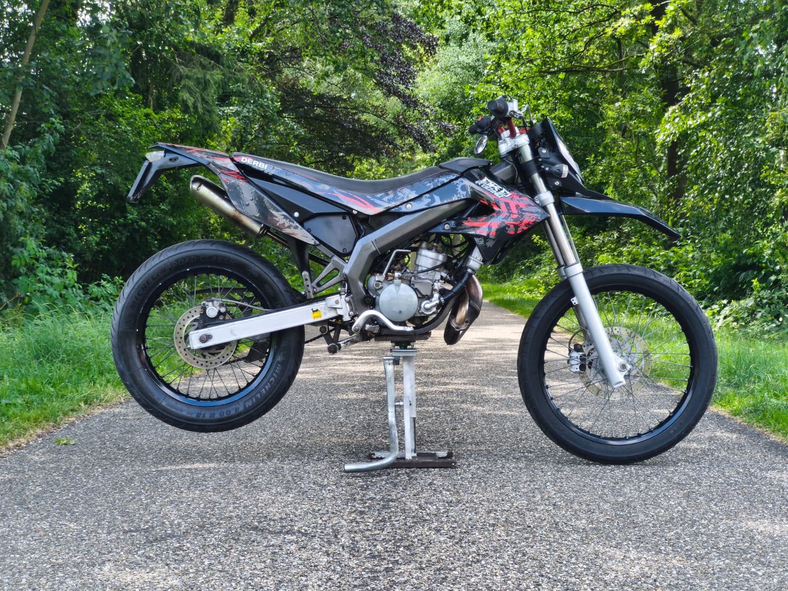 Derbi DRD Racing 2013 TOPSTAAT ORGINEEL. ERG BETROUWBAAR, Ophalen, 6 versnellingen, 49 cc, Zo goed als nieuw