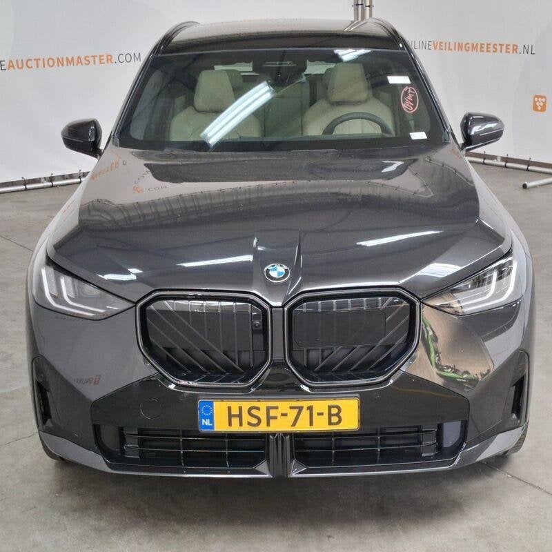 Foto 2 van Personenauto, BMW, X3, 30e xDrive, 2025