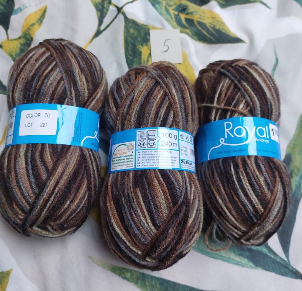 3 bollen wol bruin gemêleerd (Royal), Ophalen of Verzenden, Nieuw, Breien of Haken, Wol of Garen