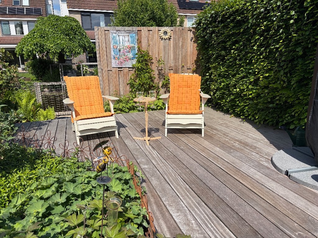 Set van 2 Witte Adirondack / Bear Chairs (Kunststof), Ophalen, Zo goed als nieuw, Kunststof, Stapelbaar