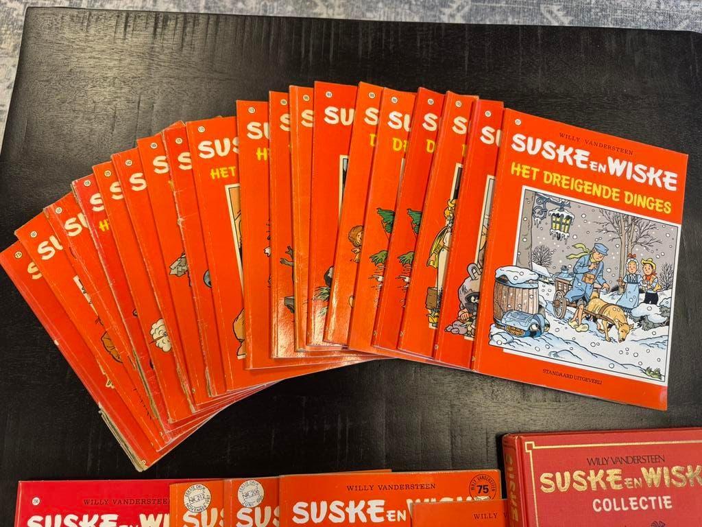 Suske en Wiske 18 Stripboeken Eerste druk Nr:212 Nov. 1987, Boeken, Stripboeken, Willy Vandersteen, Meerdere stripboeken, Ophalen