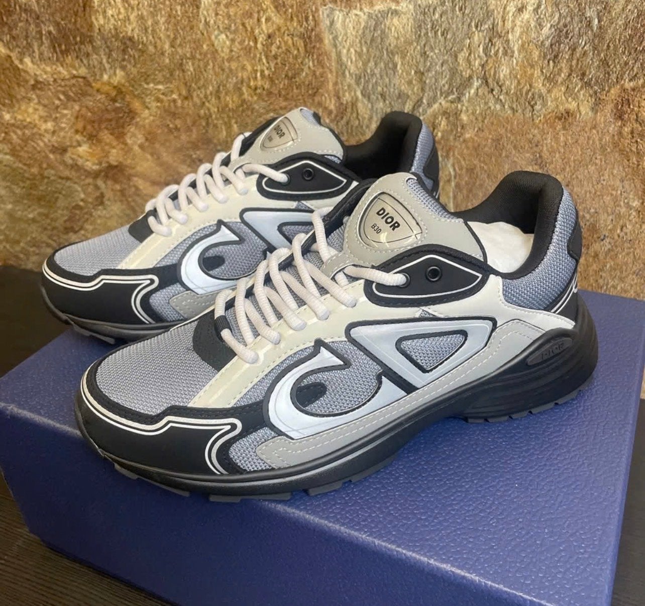 Dior B30 Sneakers Grijs/Zwart - nieuwstaat Maat 36, Kleding | Dames, Schoenen, Ophalen of Verzenden, Zo goed als nieuw, Grijs