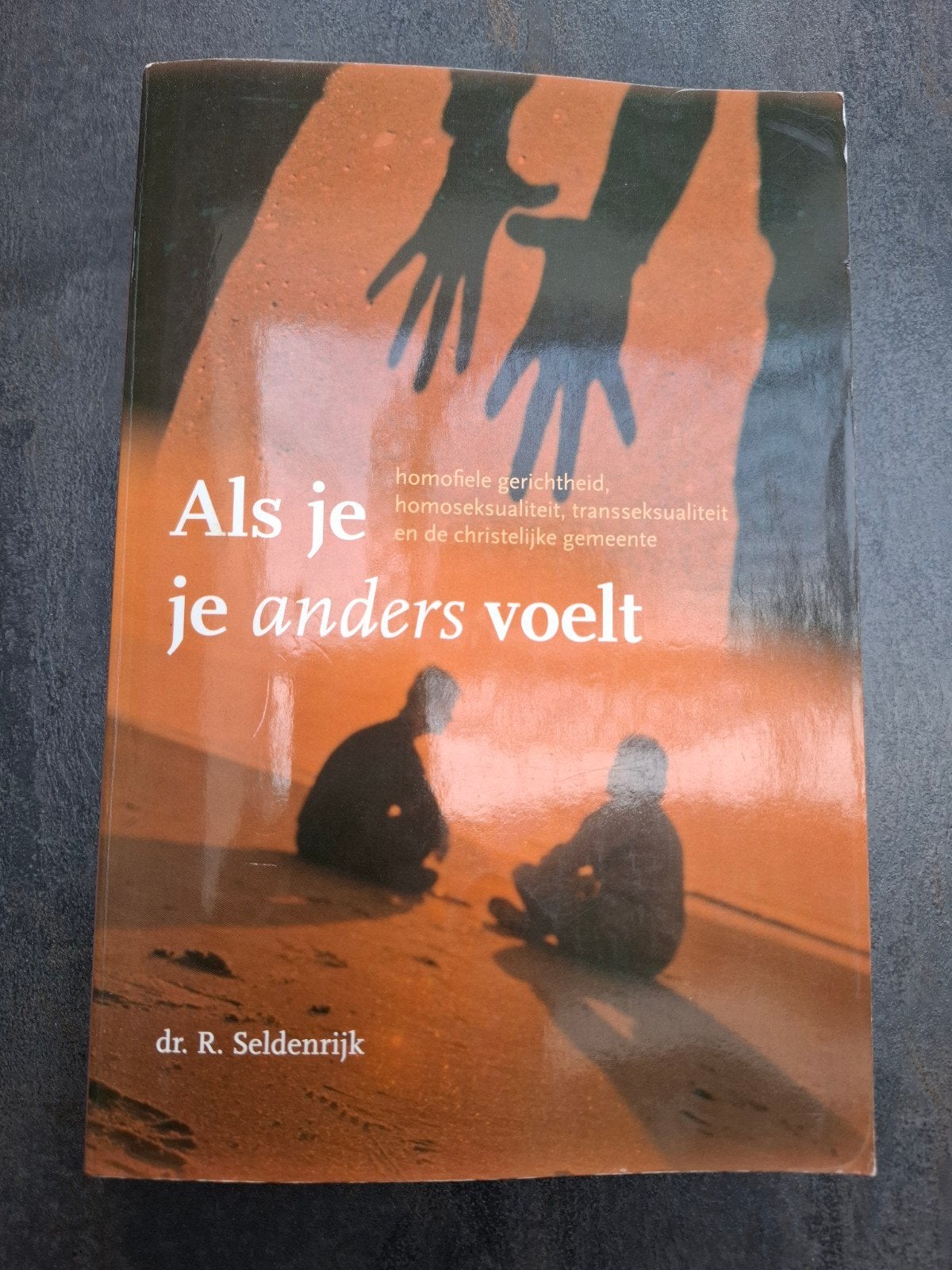 R. Seldenrijk - Als je je anders voelt, Ophalen of Verzenden, Zo goed als nieuw, R. Seldenrijk