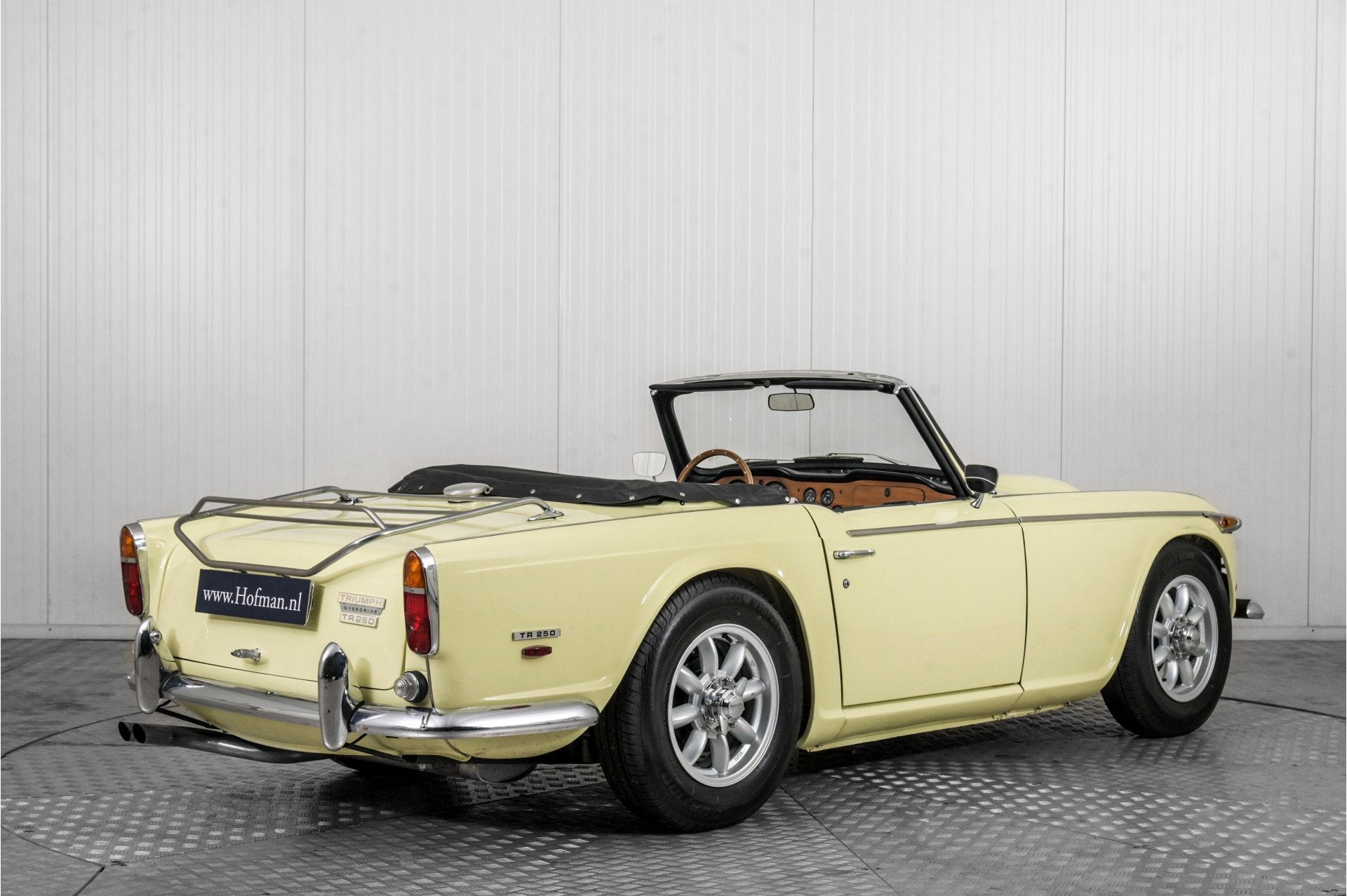 Triumph TR5 TR250 overdrive . (bj 1968), Auto's, Triumph, Gebruikt, Overige modellen, 2498 cc, Bedrijf