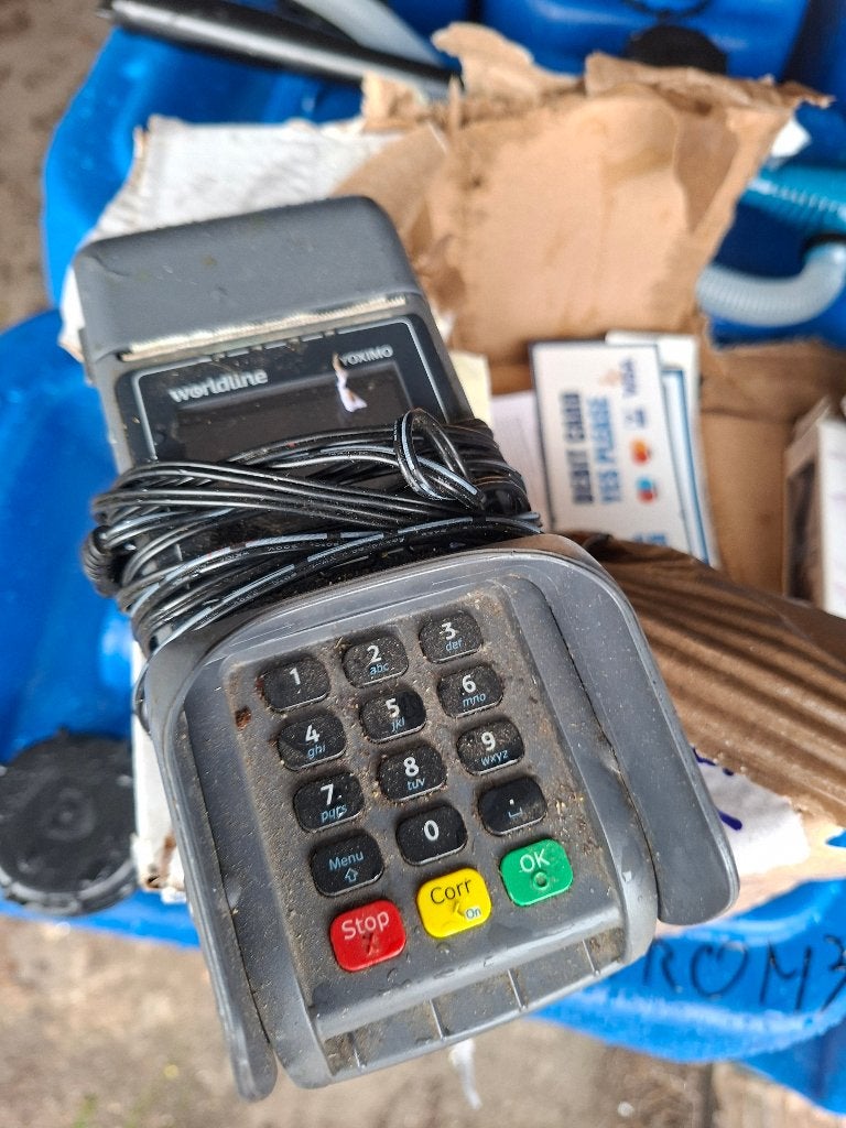 Pinapparaat 2x, Zakelijke goederen, Kantoor en Winkelinrichting | Kassa's en Betaalsystemen, Ophalen
