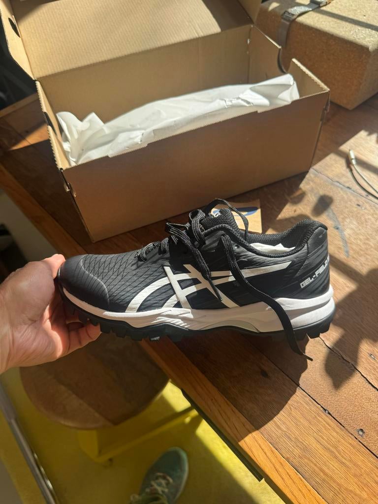 Asics Gel-Field Speed GS hockey - Maat 35  - NIEUW, Sport en Fitness, Hockey, Schoenen, Nieuw, Ophalen of Verzenden, Asics