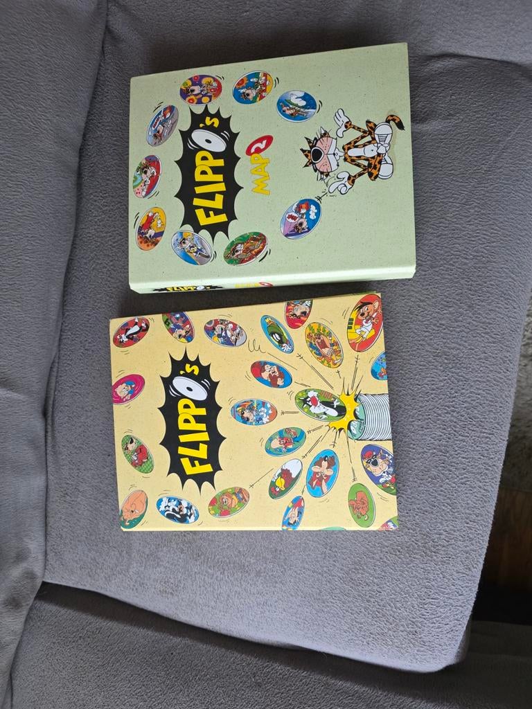 Flippo albums 1 & 2 compleet en nieuw, Verzamelen, Flippo's, Verzameling, Met verzamelmap(pen), Ophalen of Verzenden