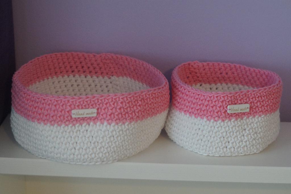 Setje mandjes roze met wit, kinderkamer, babykamer, Overige materialen, Mand, Rond, Nieuw