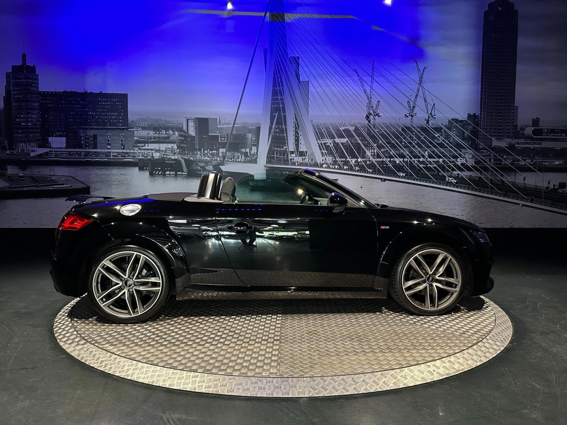 Audi TT Roadster 2.0 TFSI S-line *Virtual*Navi*Clima*Cruise, Auto's, Dealer onderhouden, Gebruikt, 4 cilinders, Zwart