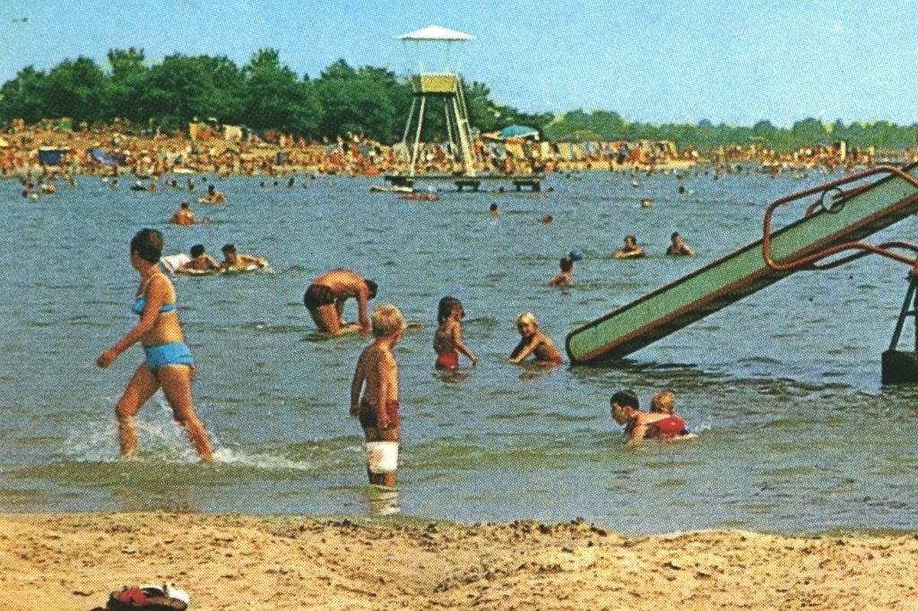 972509	Hilvarenbeek	Beekse Bergen	Onbeschreven, Verzamelen, Ophalen of Verzenden, 1960 tot 1980, Ongelopen, Noord-Brabant