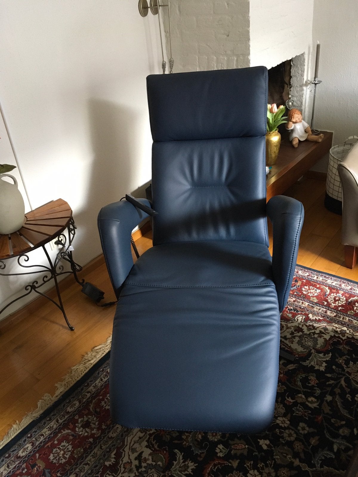 Mooie blauwe elektrische relax fauteuil, Huis en Inrichting, Fauteuils, Ophalen, Nieuw, 75 tot 100 cm, 50 tot 75 cm